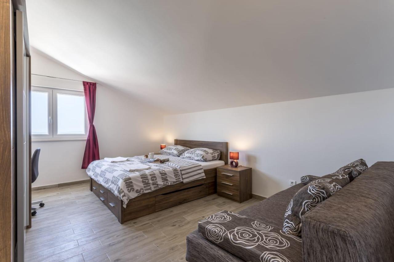 Villa Ancora Podstrana Buitenkant foto